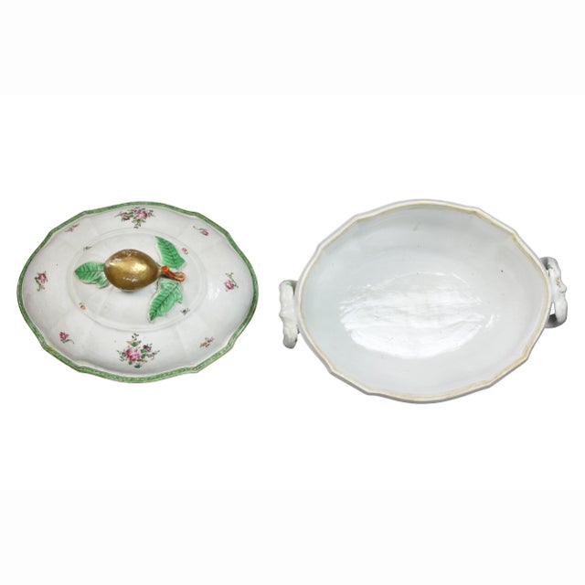 Chinese Export Porcelain Soup Tureen For Sale - Image 9 of 11