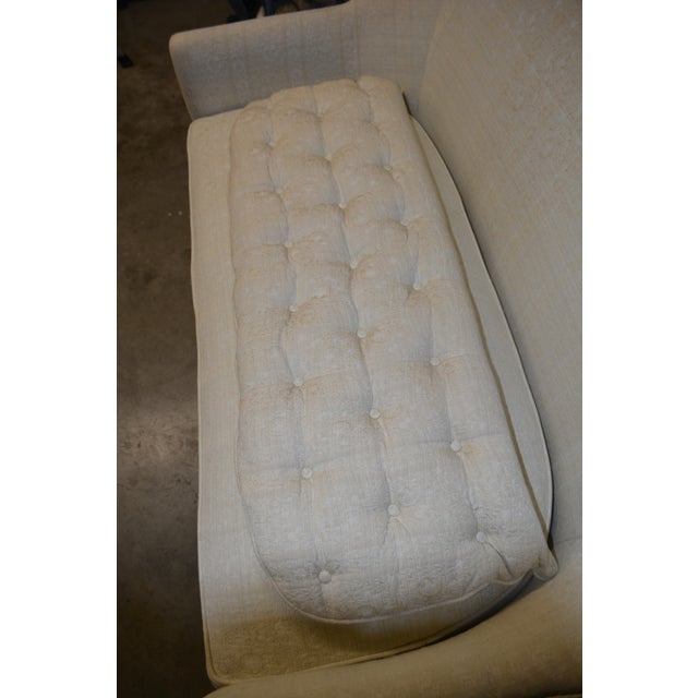 Vintage Henredon Schoonbeck Curved Back Cream Embossed Tufted Settee / Sofa For Sale - Image 9 of 15