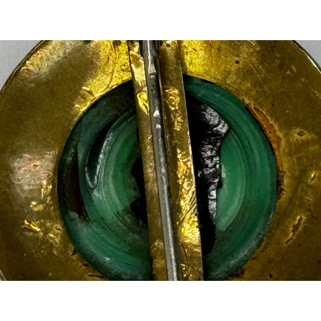 Beautiful Malachite & Greek Key Enamel Brooch, c.1865 – Neoclassical Revival For Sale - Image 10 of 16