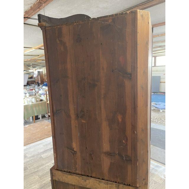 Antigue Biedermeier Corner Cabinet in Walnut Veneer, 1860s For Sale - Image 6 of 18