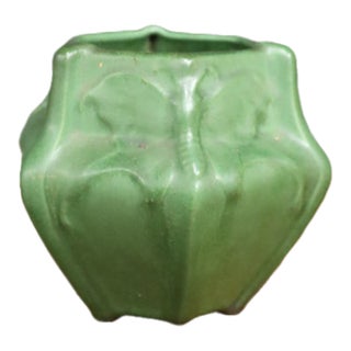 Van Briggle Attributed Green Luna Moth Art Pottery Vase For Sale