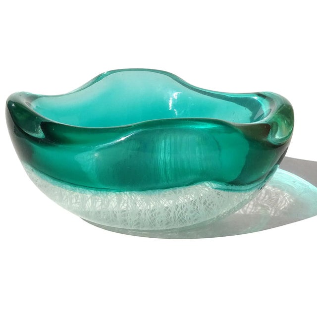Glass Vintage Seguso Murano 1952 Green Incalmo Rim White Merletto Ribbons Italian Art Glass Decorative Bowl For Sale - Image 7 of 8