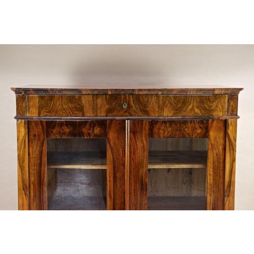 19th Century Biedermeier Walnut Cabinet, Austria, 1835 For Sale - Image 3 of 18