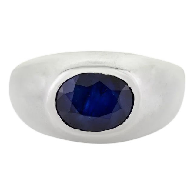 Signet Ring With Blue Sapphire East-West Gypsy Set Gemstone Size 8 For Sale