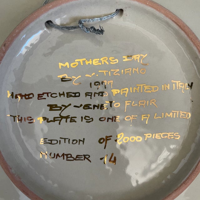 Traditional 1977 Vincente Tiziano Italian Art Pottery Mother & Child Wall Plate For Sale - Image 3 of 8