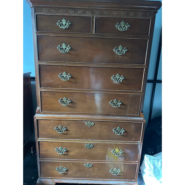 Baker Furniture Company Vintage Baker Furniture Chest on Chest Highboy Dresser Brass 7 Drawer For Sale - Image 4 of 12