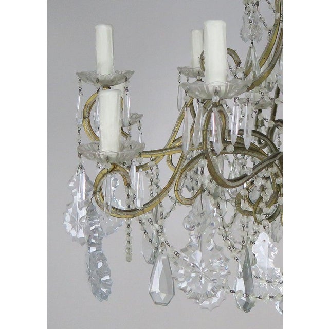 Transparent 10-Light French Louis XV Style Crystal Beaded Chandelier, Circa 1930s For Sale - Image 8 of 13