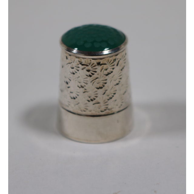 English Sterling Silver 1971 Glass Top Thimble With Floral Pattern For Sale - Image 4 of 11