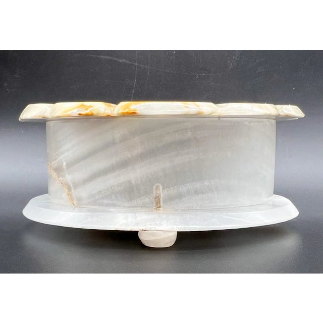 Gray Vintage Gray and White Onyx Marble Shell Box For Sale - Image 8 of 12