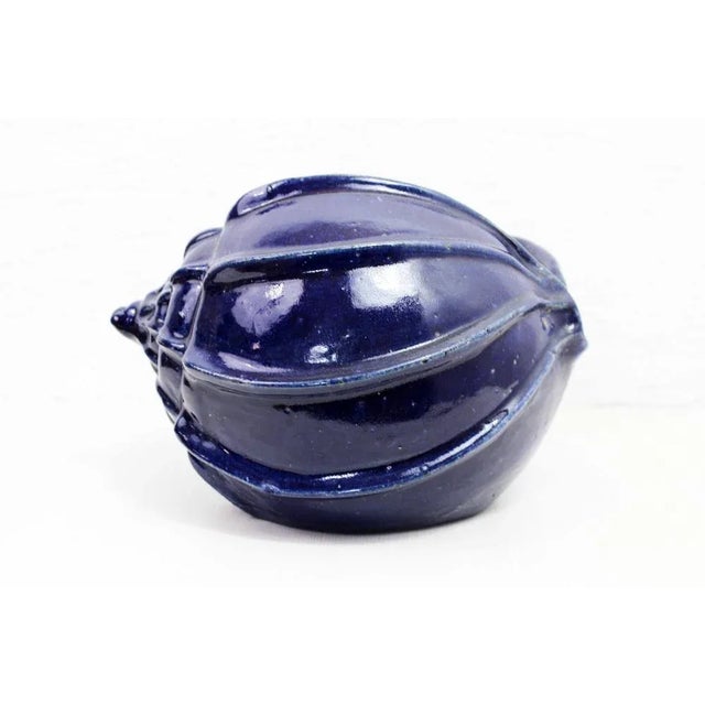 Modern Shell-Shaped Flower Pot, 1970 For Sale - Image 3 of 12