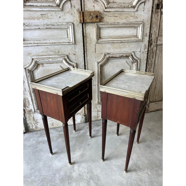 Louis XVI Style Mahogany Bedside Tables, 1970s, Set of 2 For Sale - Image 3 of 9