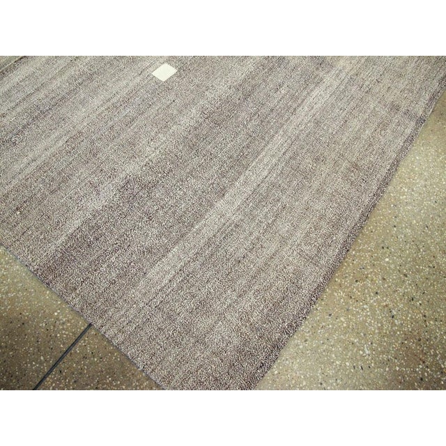 Galerie Shabab Collection Mid-20th Century Turkish Flatweave Kilim Rug For Sale - Image 9 of 10