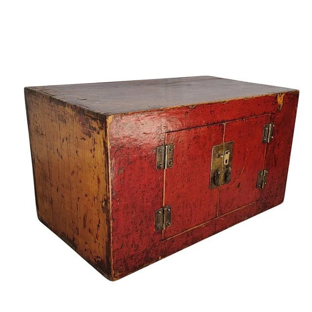 Early 19th Century Red Stacked Antique Trunks For Sale In Greensboro - Image 6 of 10