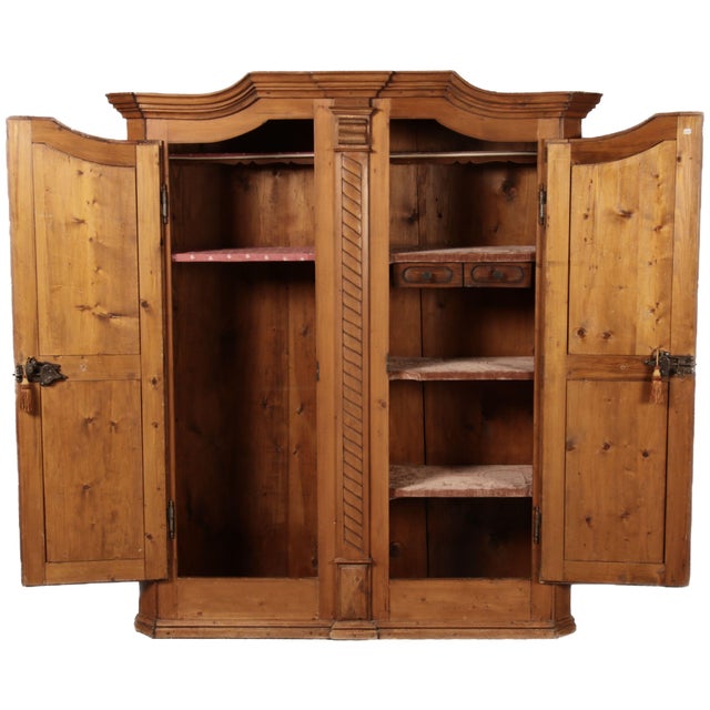 Antique Baroque Louis Siez Cabinet in Softwood, 1780 For Sale - Image 4 of 18