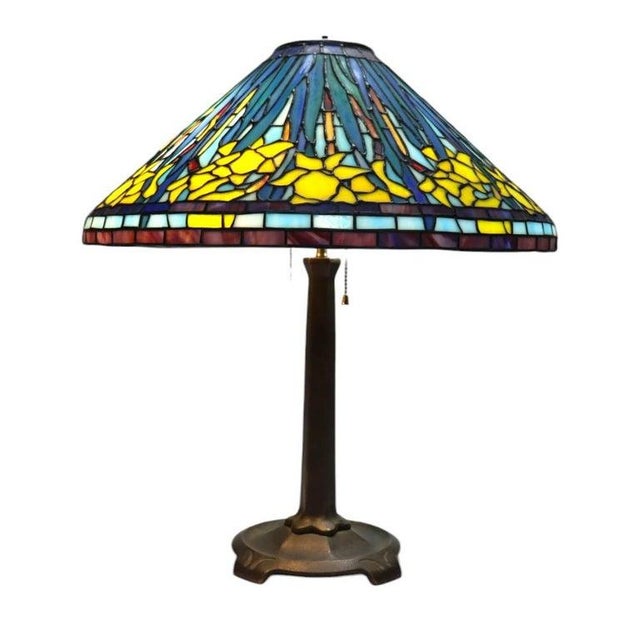 Late 20th Century Tiffany Style Leaded Stained Glass Daffodil Table Lamp With Bronzed Base For Sale - Image 12 of 15