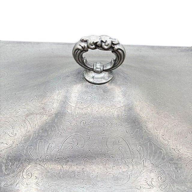 1940s Styles Mid-Century Modern Silverplate Electric Warming Chafing Dish W/ Floral & Scroll Design by Towle For Sale - Image 10 of 16