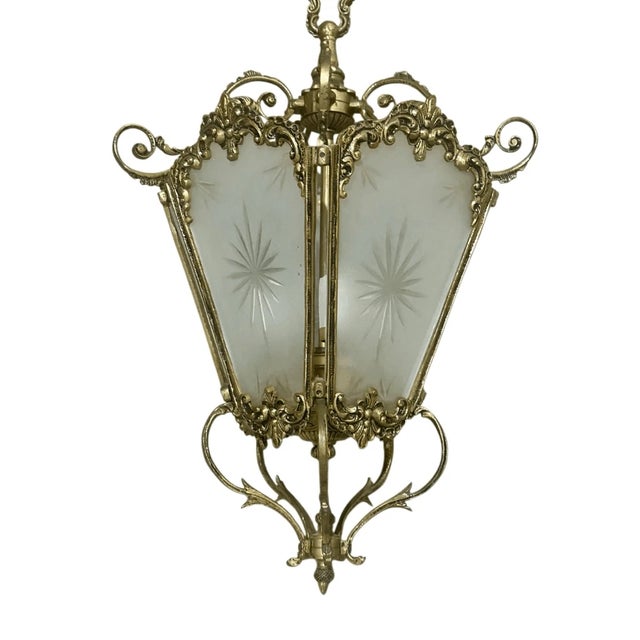 Good condition This exquisite hanging pendant light is a beautiful example of Spanish craftsmanship. It features a heavy,...