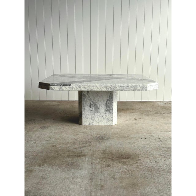 Italian Carrara & Bardiglio Marble Inlay Coffee Table, 1970s For Sale - Image 13 of 15