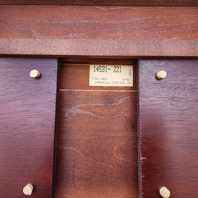 Vintage Thomasville Tea Side Tables With Serving Trays Pair For Sale - Image 11 of 12