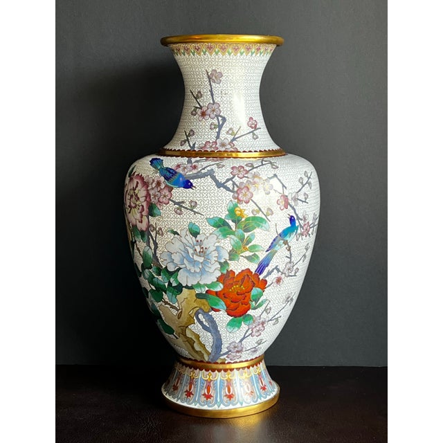Large Vintage Chinese Cloisonné Vase - White With Flowers and Blue Birds For Sale - Image 11 of 12