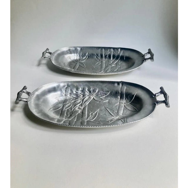 Everlast Metal Products Corporation Pair Everlast Forged Bali Bamboo Handled Trays, Circa 1950 For Sale - Image 4 of 13