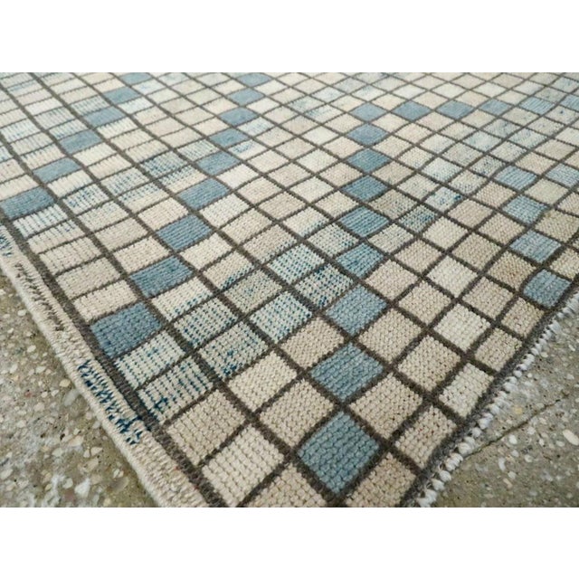 Ivory Galerie Shabab Collection Mid-20th Century Handmade Turkish Anatolian Modernist Small Runner For Sale - Image 8 of 9
