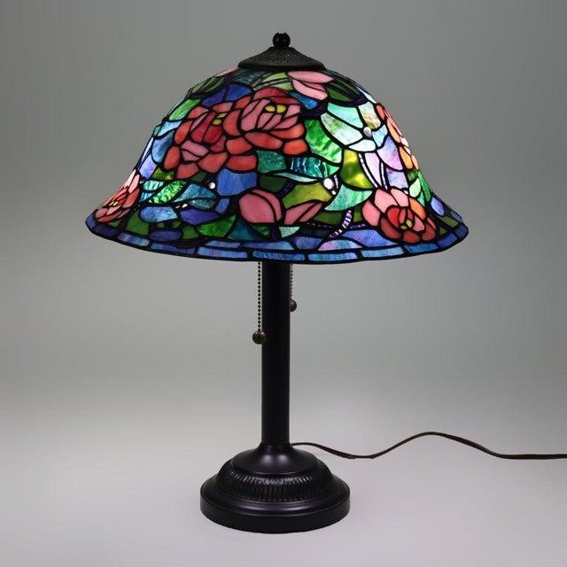 Black Arts & Crafts Leaded Stained Glass Table Lamp, Early 20th Century For Sale - Image 8 of 9