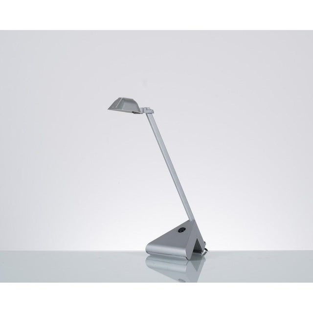 1970s Mantis Lamp by Perry King and Santiago Miranda for Arteluce, 1970s For Sale - Image 5 of 5