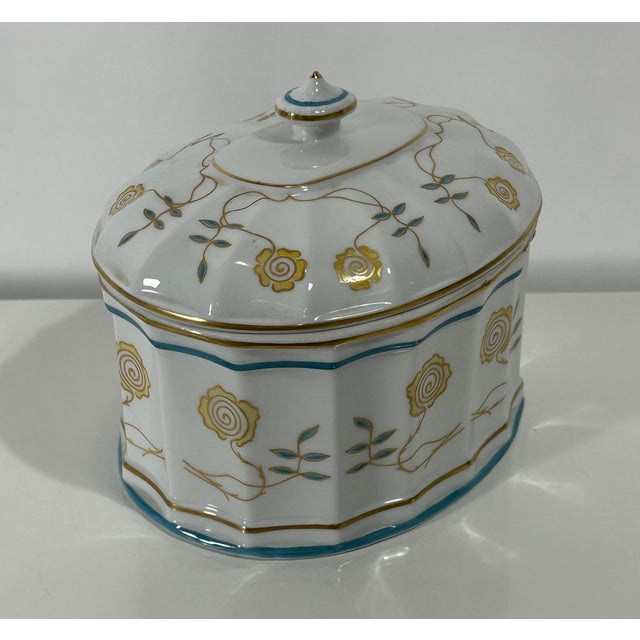 Vista Alegre 1950s Art Nouveau Lidded Porcelain Box, Vista Alegre, Portugal For Sale - Image 4 of 12