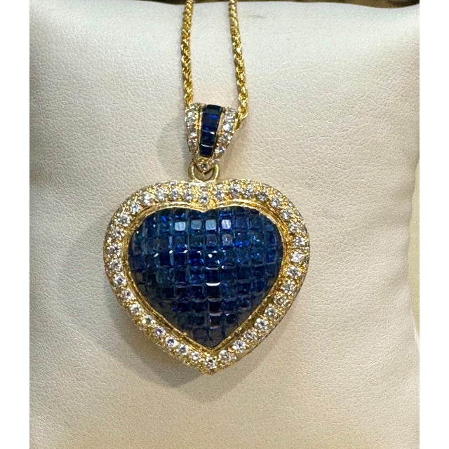 Invisible Mystery Set Sapphire and Diamond Heart Pendant 18 Karat Yellow Gold For Sale - Image 9 of 18