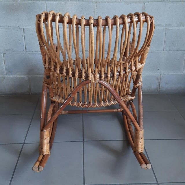 Italian Rocking Chair in Rattan and Curved Bamboo, 1960s For Sale - Image 4 of 18