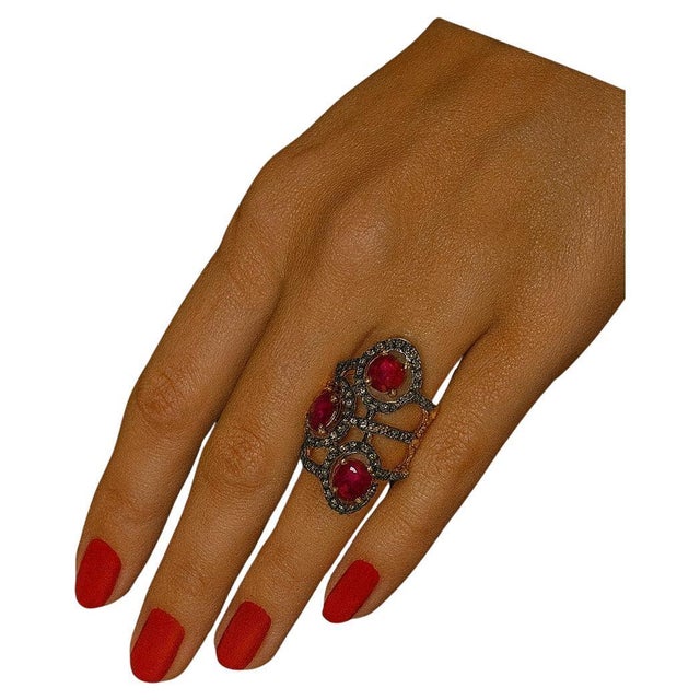 Late 20th Century Bochic “Orient” Vintage Ruby & Diamond Cluster Ring 18K Gold & Silver For Sale - Image 5 of 9
