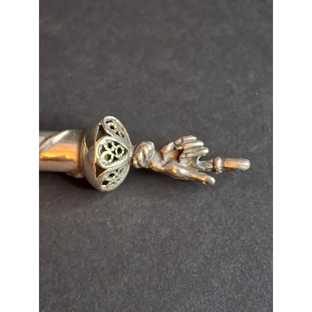 Early 19th Century Antique 1812 Silver Torah Pointer Yad - 84 Zolotnik - Filigree & Coral Stone For Sale - Image 5 of 18