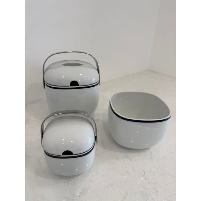 Mid-Century Modern 1970s Rosenthal Suomi Anthracite by Timo Sarpaneva 104 Pieces Service for 12 For Sale - Image 3 of 10