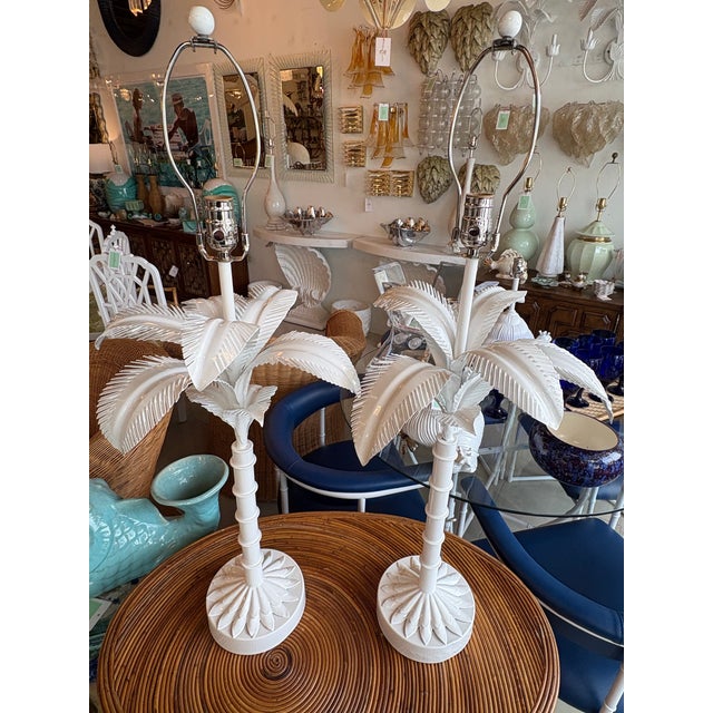 White Vtg. Pair 1973 Palm Beach Tree Leaf Table Lamps Restored White Tole Newly Wired For Sale - Image 8 of 10