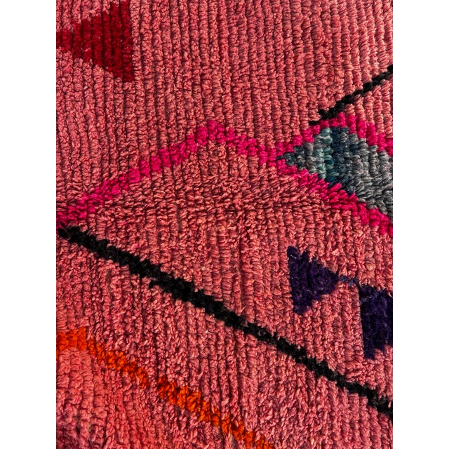 Pink Moroccan Boujad Wool Rug, 1990 For Sale - Image 8 of 12