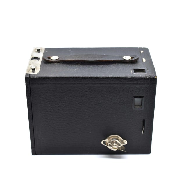 Eastman Kodak 1920's Eastman Kodak No.2 Brownie Model C Box Camera For Sale - Image 4 of 8