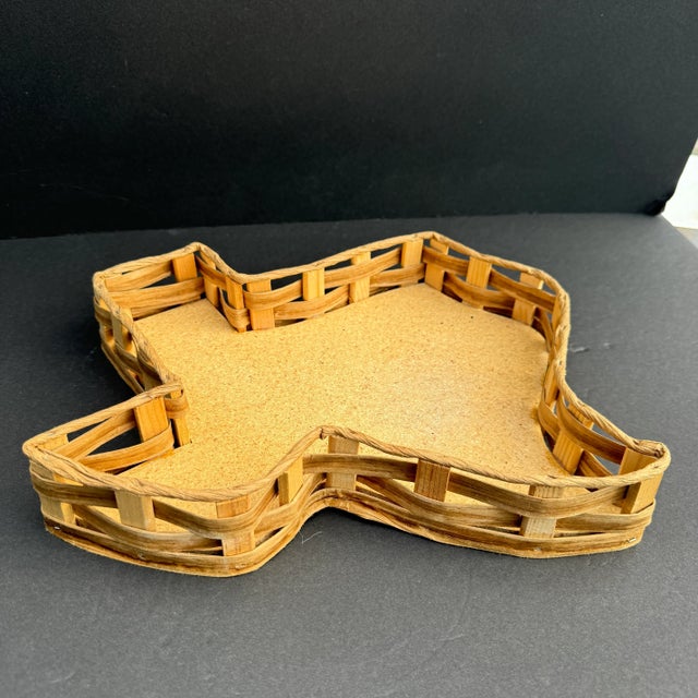 This unique vintage tray, designed in the shape of the state of Texas, is a charming piece that combines functionality...