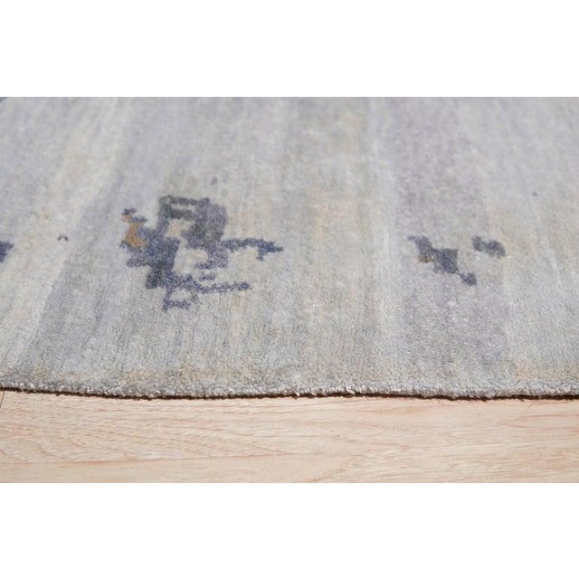 8x10 Gray Hand-Knotted Wool Bamboo Silk Distressed Damask Abstract Carpet Rug For Sale - Image 4 of 7