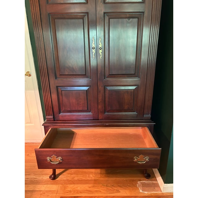 Queen Anne Statton TruType Americana Mid-Century Solid Cherry Queen Anne Style Highboy Armoire For Sale - Image 3 of 11
