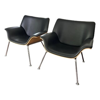 Herman Miller Swoop Black Leather Lounge Club Chairs – Designed by Brian Kane For Sale