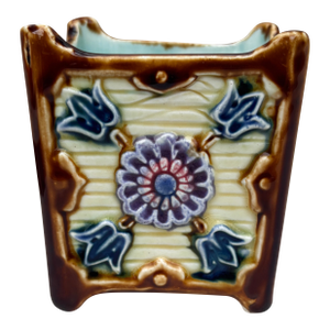 Small French Majolica Cache Pot Onnaing, Circa 1890