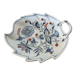 Vintage Meissen Onion Pattern Leaf Shaped Dish