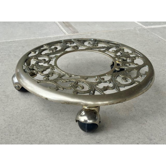 Circa 1970 Cast Brass Leaf & Vine “Filigree” Design Rolling Plant Caddy For Sale - Image 14 of 16