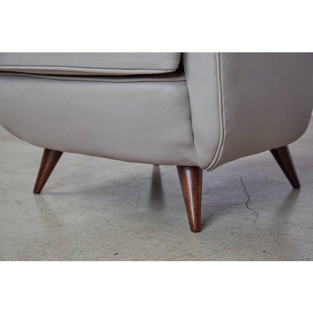 1960s Pair of Brazilian Caviuna Wood and Gray Leather Armchairs, Circa 1960 For Sale - Image 5 of 7