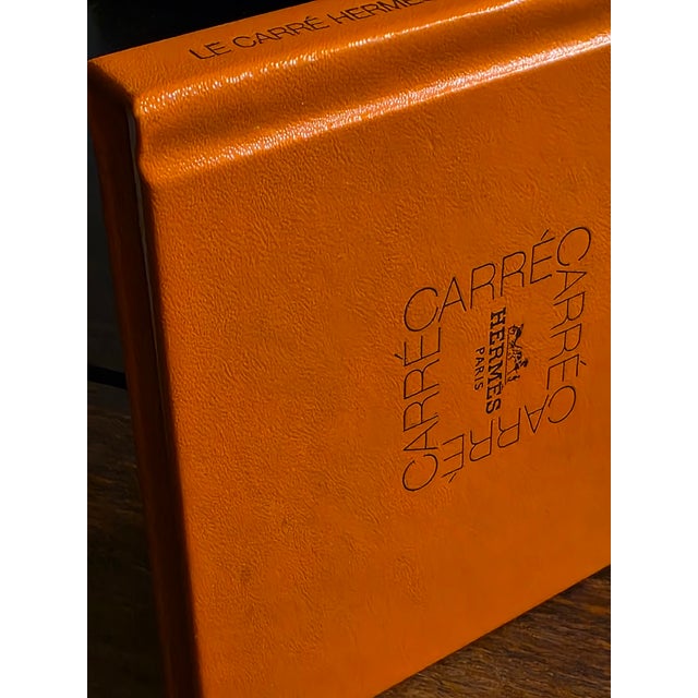 Hermes Pocketbook Size Instruction Manuel With Photos on How to Wear/Tie a Hermes Scarf For Sale - Image 11 of 14