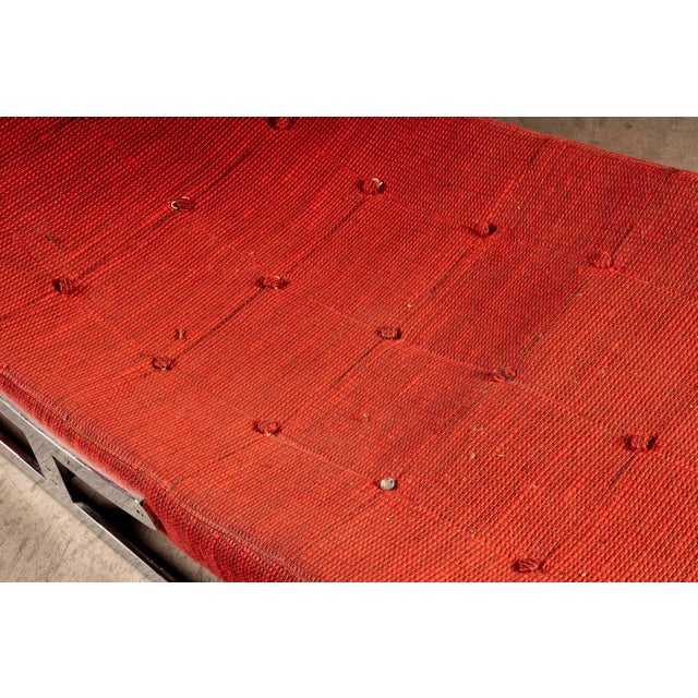 1960s Modernist "Bradfield" Upholstered Chaise Lounge in Red by Merrow For Sale In Chicago - Image 6 of 7