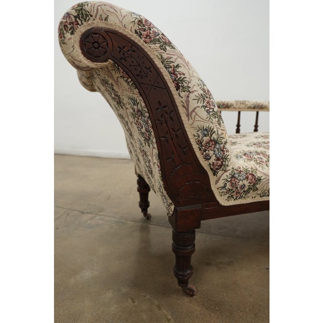 Cream Vintage Victorian-Style Upholstered Chaise Lounge For Sale - Image 8 of 15