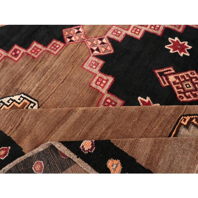 Textile Galerie Shabab Collection Mid-20th Century Turkish Anatolian Room Size Carpet For Sale - Image 7 of 8