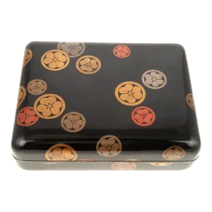 1920s Large Japanese Maki-E Lacquer Box With Mon of the Tokugawa Shogunate